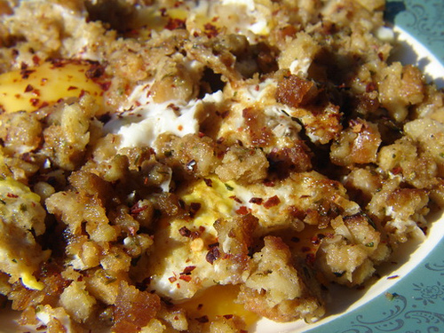 Baharatlı Ekmek Kavurması