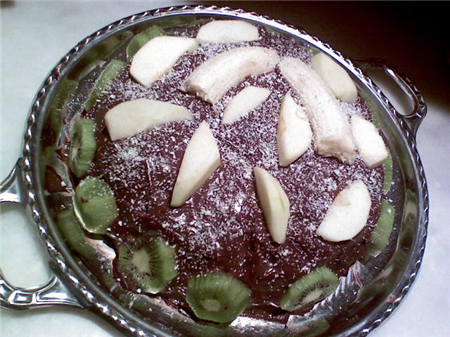 Çikolatalı meyveli yaş pasta