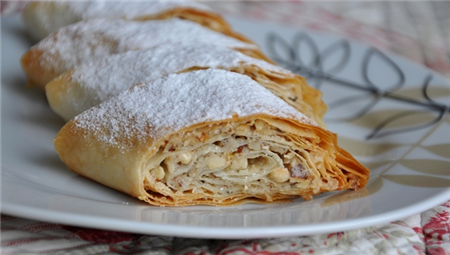 Tahinli Lokmalar ( Kuru Baklava )
